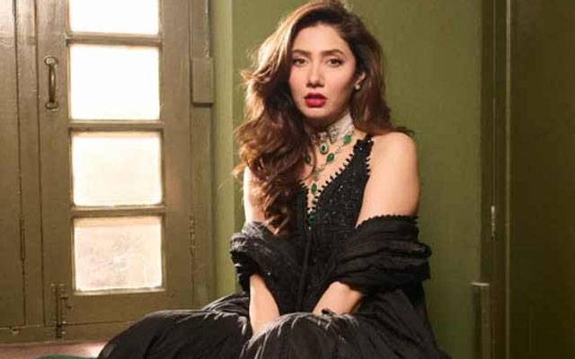 Mahira Khan hails ‘Aag Lagay Basti Mein’ cast and crew in heartfelt note 