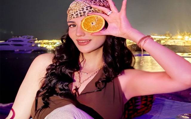 Nazish Jahangir’s sultry beach look divides fans