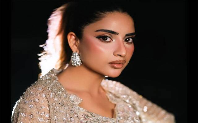 Saboor Aly owns moment in shimmering ‘MERMAID’ lehenga