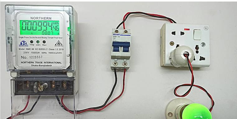 Govt bans installation of single-phase meters in five-marla houses