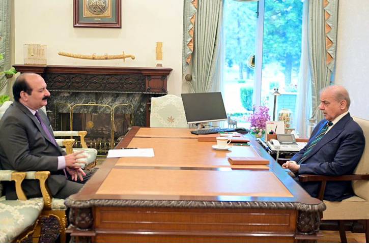 PM takes up projects under Youth Programme with Rana Mashhood