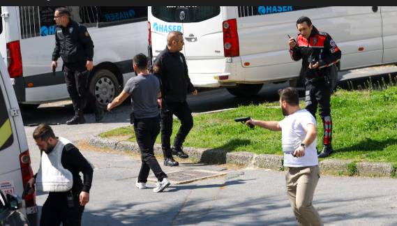 Gunman killed, 2 wounded in shootout outside Israel consulate in Istanbul