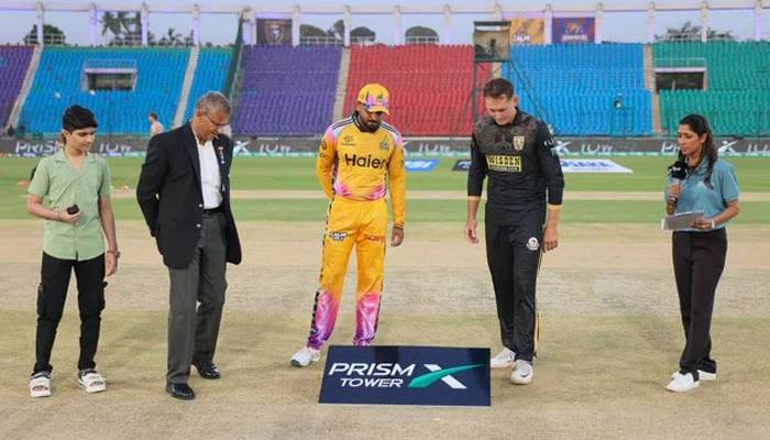 Peshawar elect to field first against Hyderabad Kingsmen