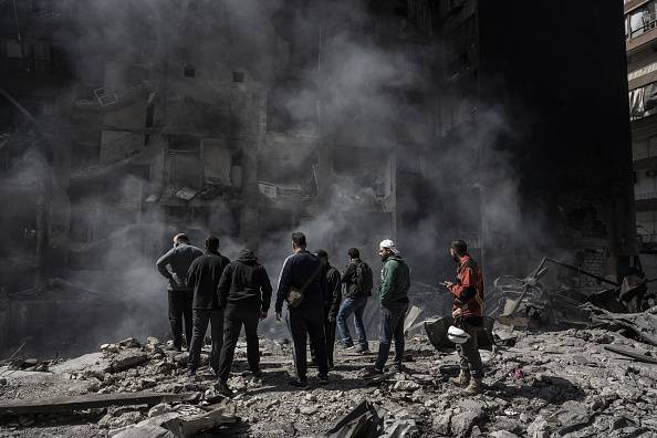 Lebanese govt bans non-state weapons in capital Beirut