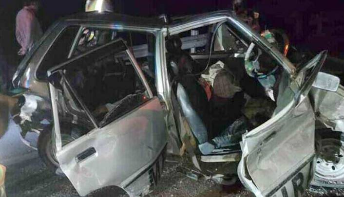 Two die after speedy car hits pole in Arifwala