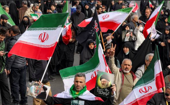 Thousands of Iranians rally in memory of late supreme leader Khamenei