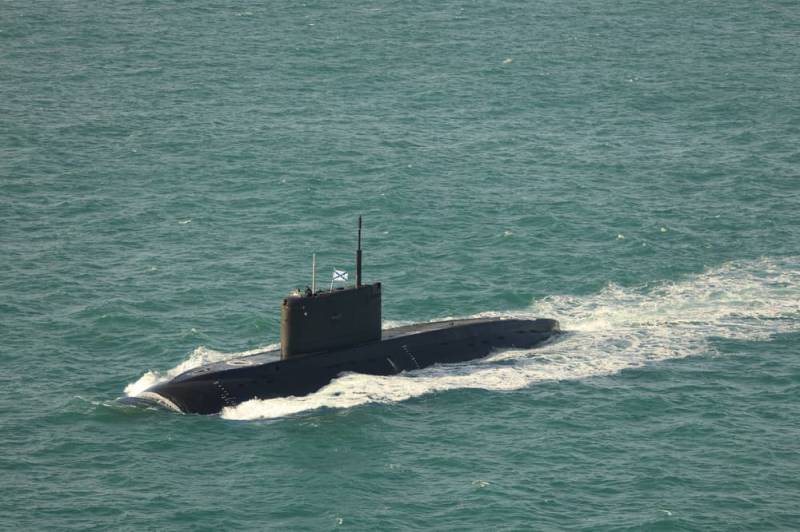 UK tracked 3 Russian subs in alleged N. Atlantic 'covert' op