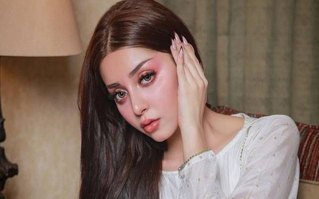 Alizeh Shah slams ‘Small Male Ego’ after on-set drama