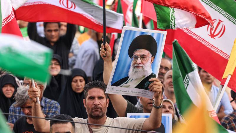 Downing hegemonic United States to negotiation is Iran's victory