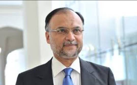Ahsan Iqbal highlights importance of Iran-US dialogue