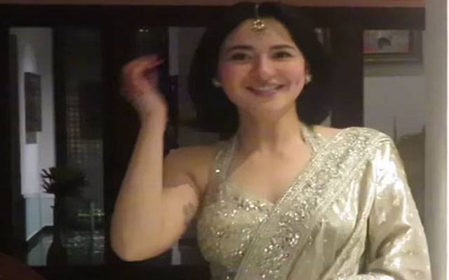 Hania Aamir’s “sashimi” saree glam leaves internet obsessed