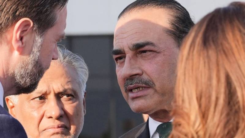 At US-Iran talks, Pakistan's field marshal takes centre stage