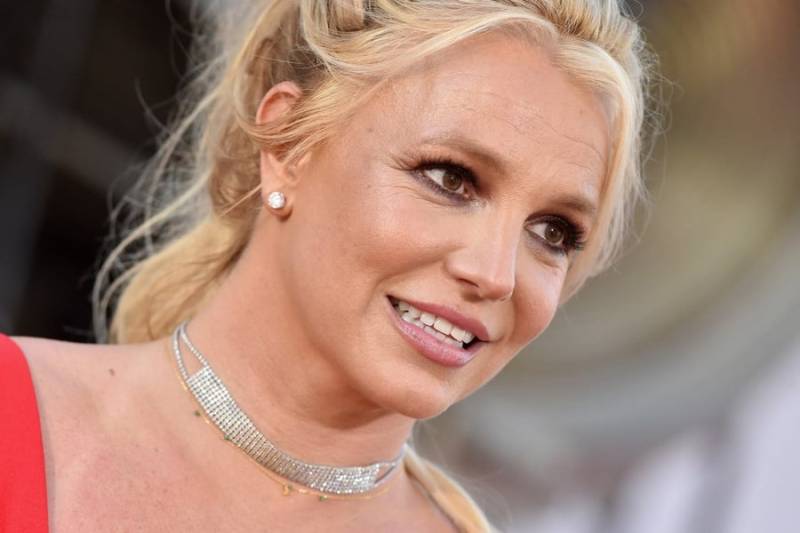 Britney Spears checks into rehab following DUI arrest