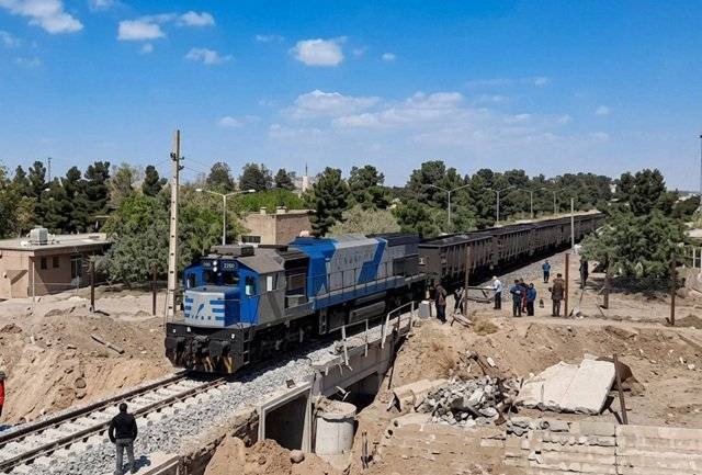 Iran resumes rail services on routes damaged by war
