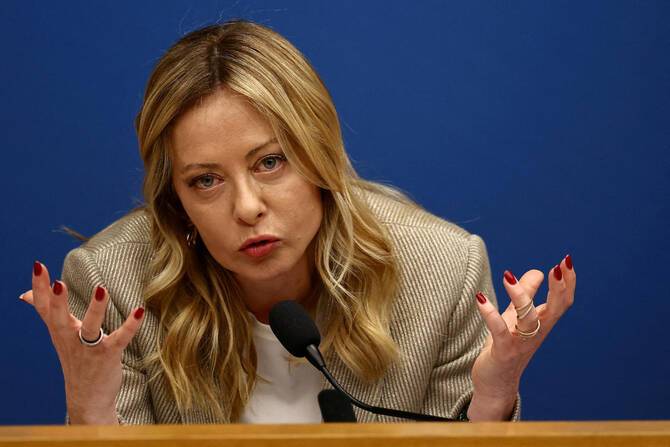 Italian PM says suspends defence agreement with Israel