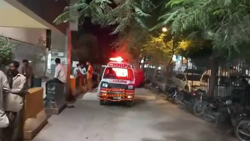 Two sisters killed in Karachi dumper crash as traffic fatalities rise