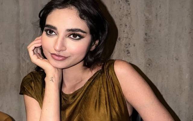 Mamya Shajaffar sparks curiosity with mysterious identity post