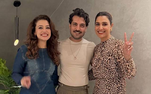 Amna Ilyas lights up star-studded cafe launch with Glam Squad