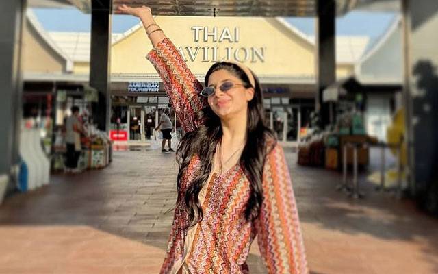 Mawra Hocane drops glam-packed BTS from 96-hour Bangkok journey