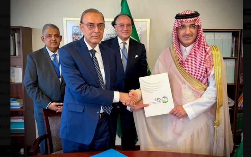 Pakistan, Saudi Arabia sign $3 billion deposit extension agreement