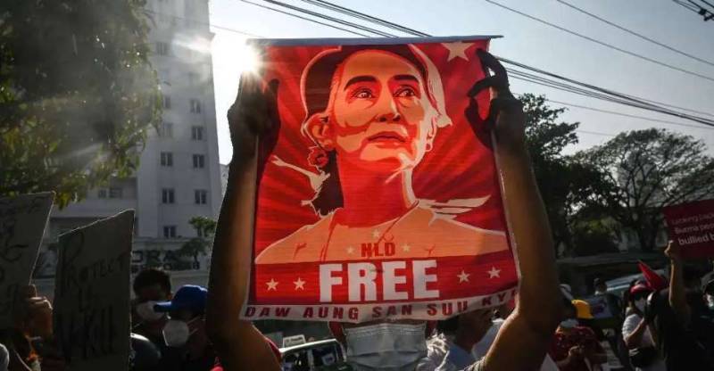 UN rights chief urges immediate release of Myanmar's Aung San Suu Kyi