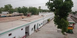 Two bodies including woman found in Khanpur railway quarters