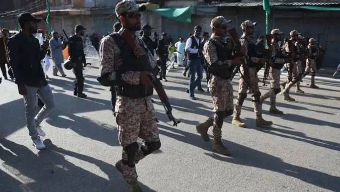 Sindh Rangers arrest three members of extortion gang in New Karachi operation