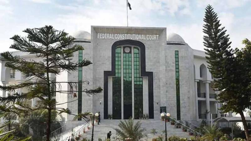 Federal Constitutional Court suspends proceedings amid Red Zone closure