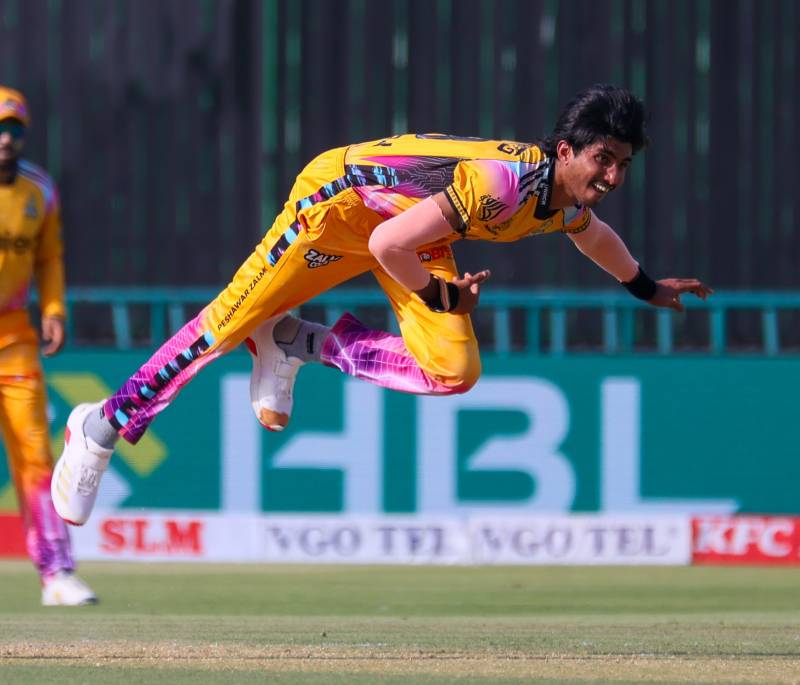Mendis, Farhan kep Peshawar Zalmi unbeaten in PSL 11
