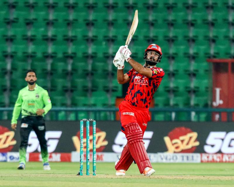 Khushdil's blistering cameo keeps Karachi alive with win over Lahore
