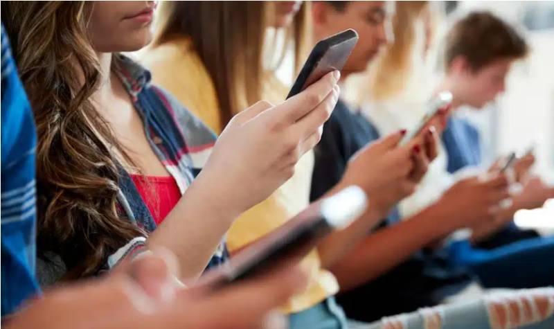 Turkey votes to ban social media for under-15s
