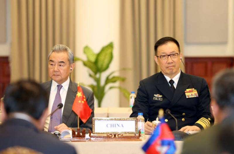 China FM calls for complete eradication of Cambodia scam centres