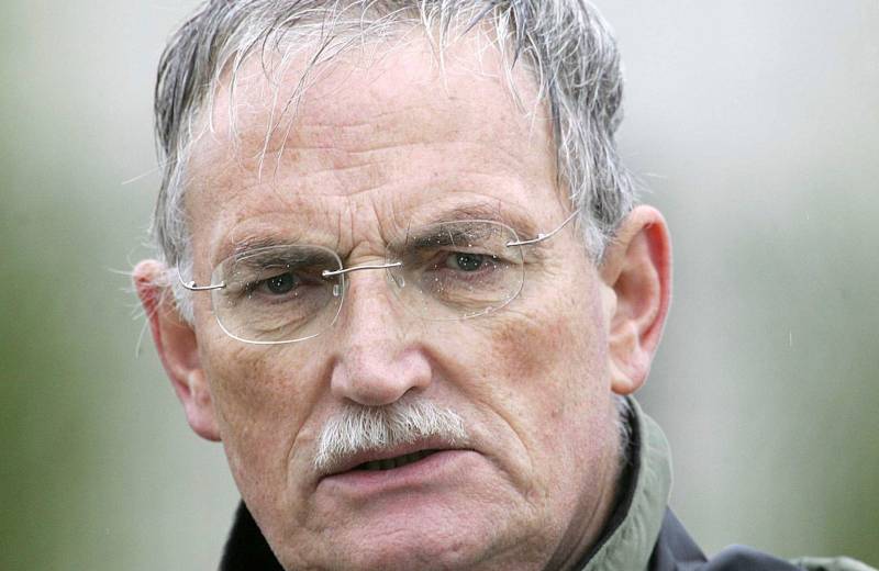 French prosecutors ask to try serial killer in 1989 cold case