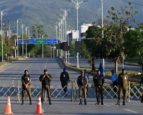 Islamabad lockdown relaxed on interior minister's orders