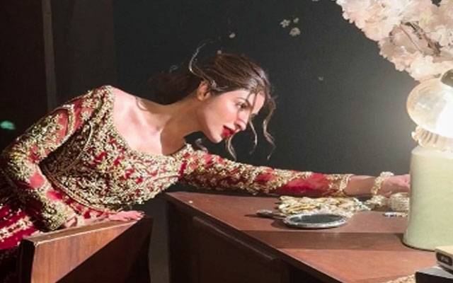 Kinza Hashmi lights up feeds with ‘Chann Taara’ bridal look