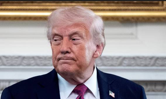 Judge delays Trump's $10b lawsuit against US tax agency