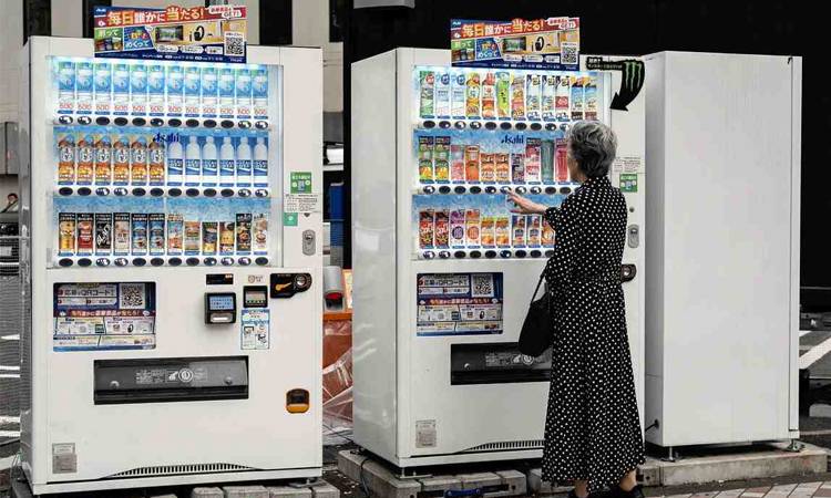 Japan inflation cools demand for vending machine drinks