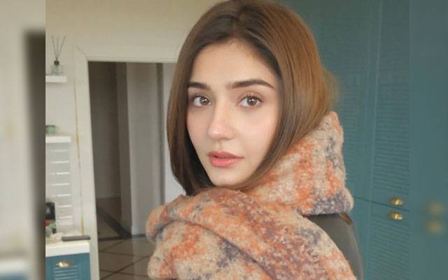 Mystery Alert! Dur-e-Fishan Saleem drops intriguing ‘Darenijat’ tease