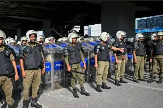 Sindh govt imposes Section 144 across province