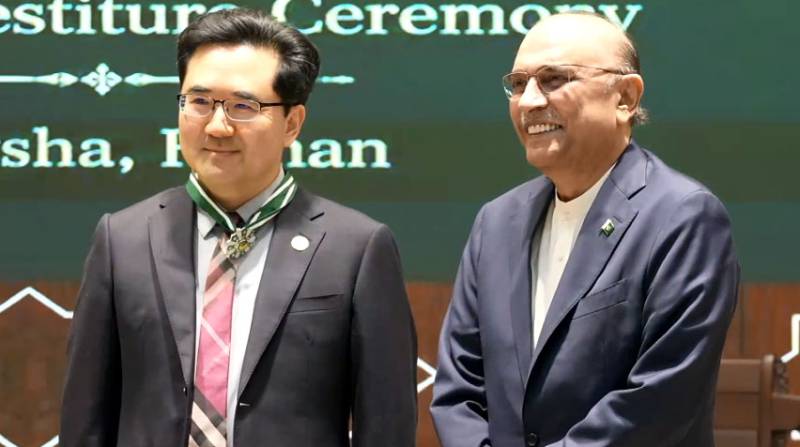 President confers Sitara-i-Pakistan on Prof Pan Xiangbin