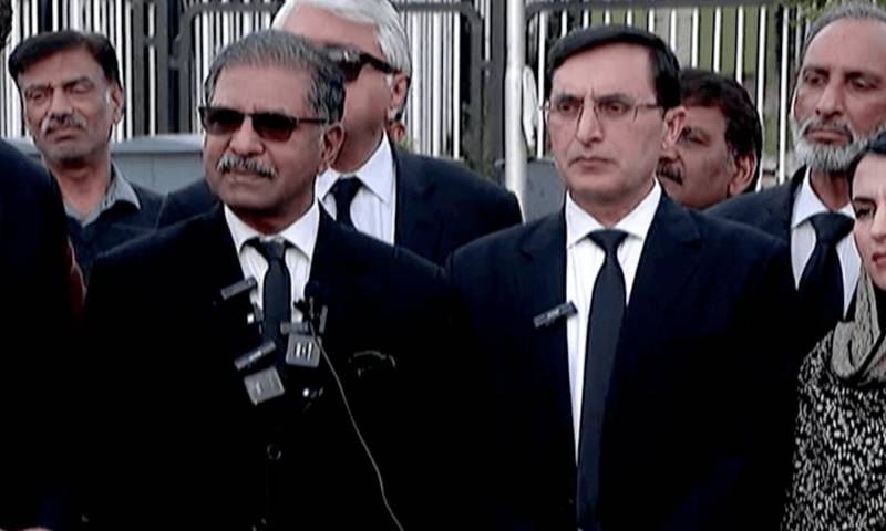 PTI leaders criticise judicial transfers, call move ‘attack on judiciary’