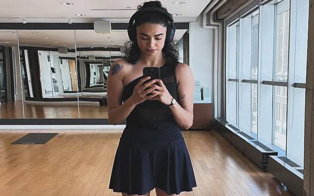 Saheefa Jabbar claps back at trolls with bold ‘leg day’ move 