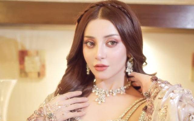 Alizeh Shah slams double standards in hard-hitting statement