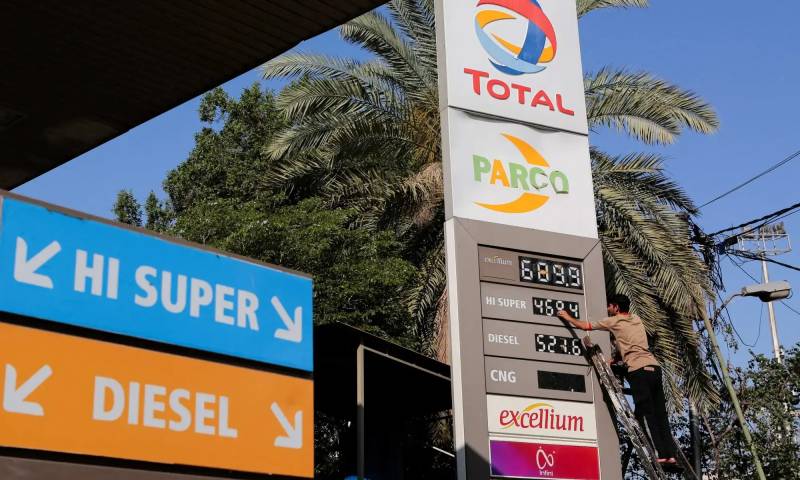 Govt likely to increase fuel prices today 