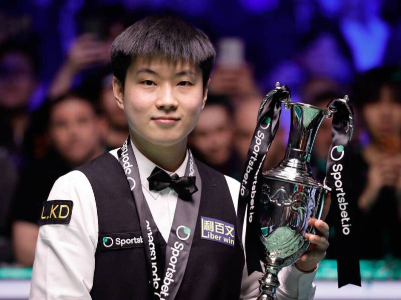 World snooker champion Zhao Xintong succumbs to 'Crucible curse'