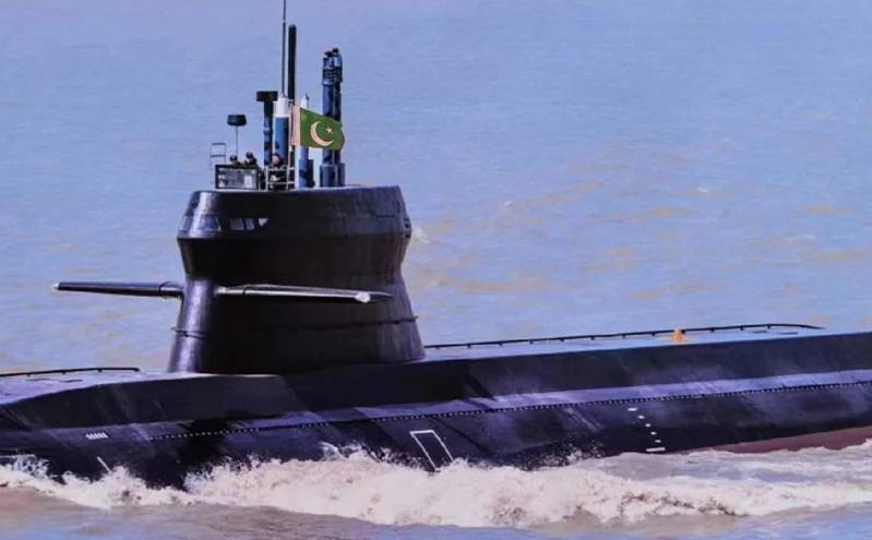 President Zardari commissions 1st Hangor Class submarine into Pakistan Navy