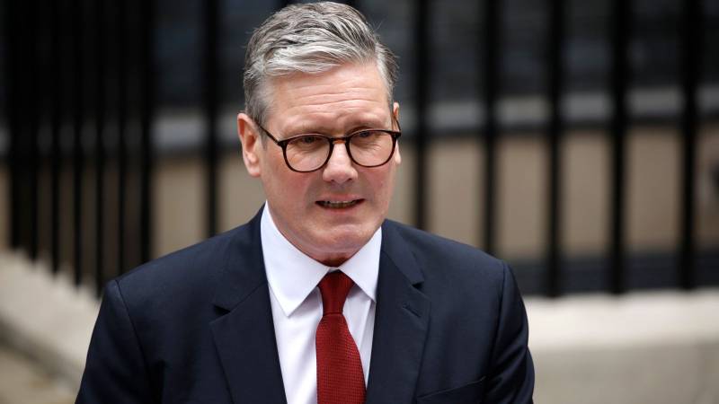 UK PM heckled with shouts of 'Jew harmer' 