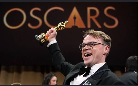 Lufthansa says searching for Oscar lost after US airport security row