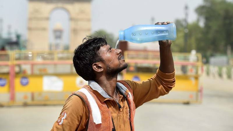 India's weather forecasters warn of heatwaves