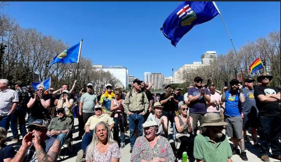Separatists in Canada oil province seek independence referendum